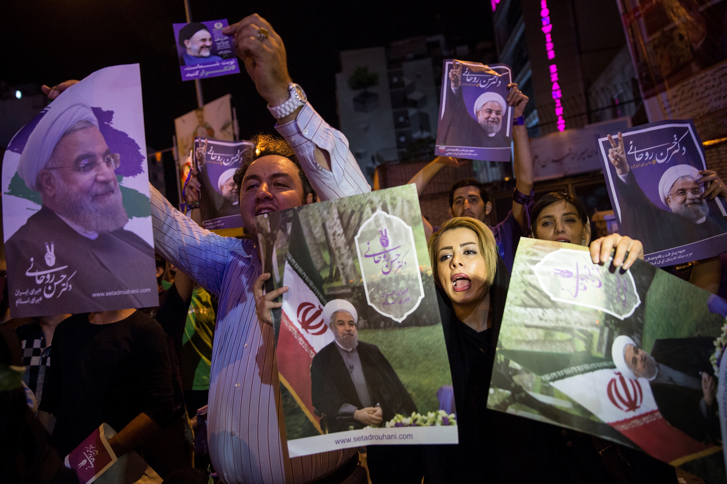 التيار الإصلاحي وتحرك لتجاوز قيادة خاتمي (رويترز)