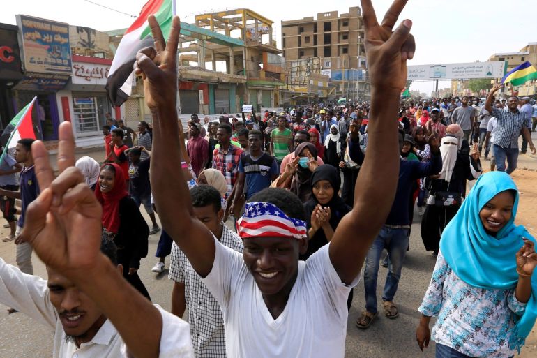 People demonstrate against the killing of protesting children, who were shot dead when security forces broke up a student protest in Khartoum, Sudan August 1, 2019. REUTERS/Mohamed Nureldin Abdallah