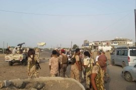 القوات الشرعية تحكم سيطرتها على عدن