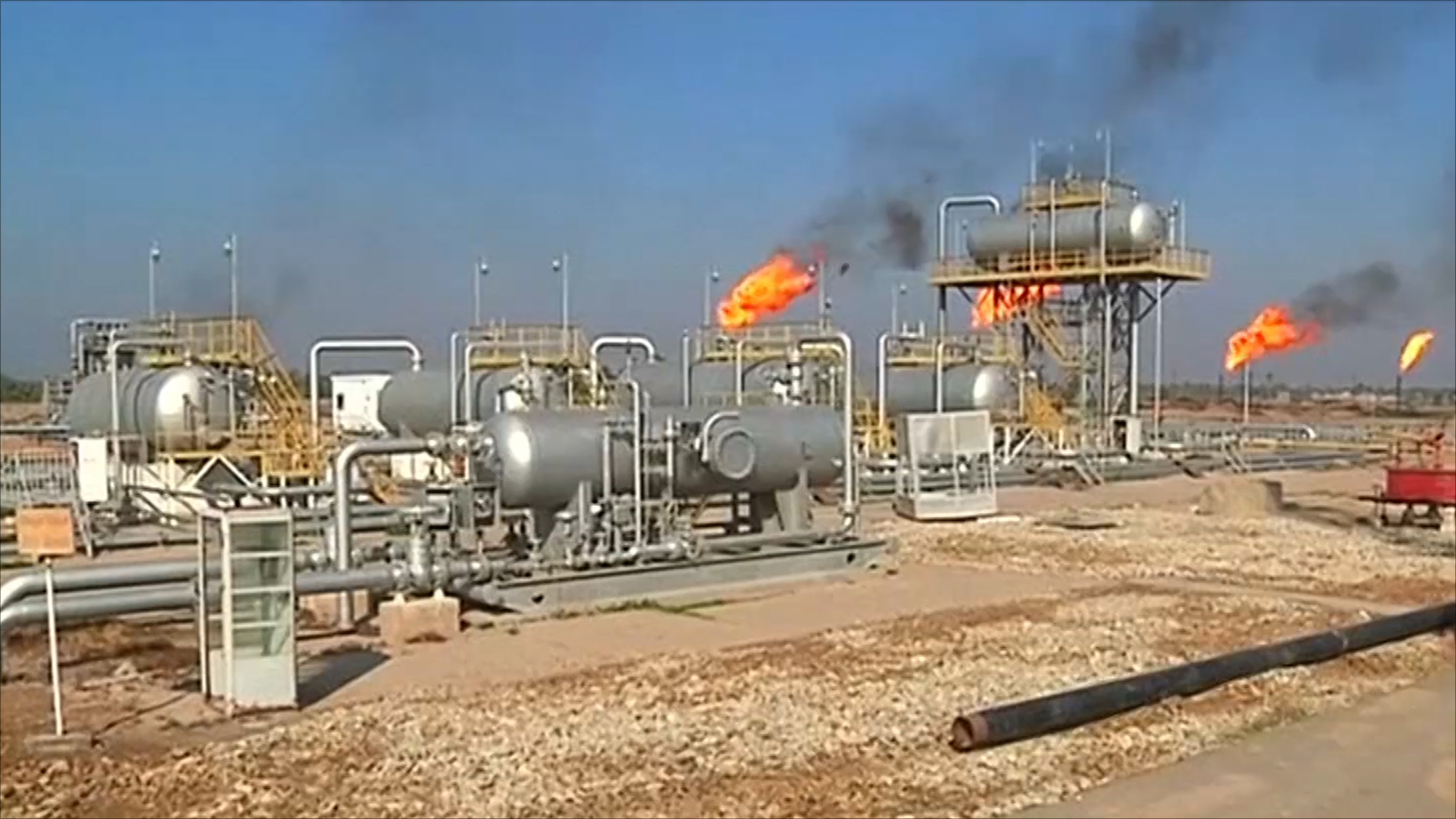 أحد منشآت النفط العراقية (الجزيرة)