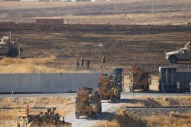 بدأت صباح الثلاثاء، الدورية البرية المشتركة الثانية بين القوات التركية والأمريكية في مناطق شرق الفرات السورية، في إطار جهود تشكيل المنطقة الآمنة.