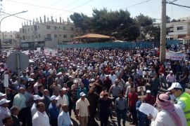 معلمو الأردن يواصلون إضرابهم لليوم السابع