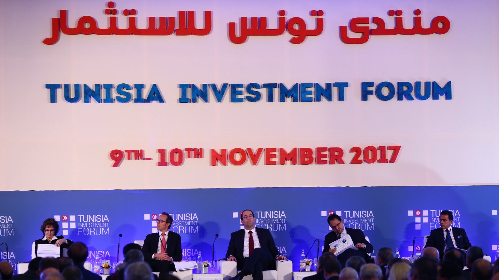 خروج تونس من هذه القائمة يعد مؤشرا إيجابيا لفتح مجال الاستثمار الأجنبي (الأناضول)