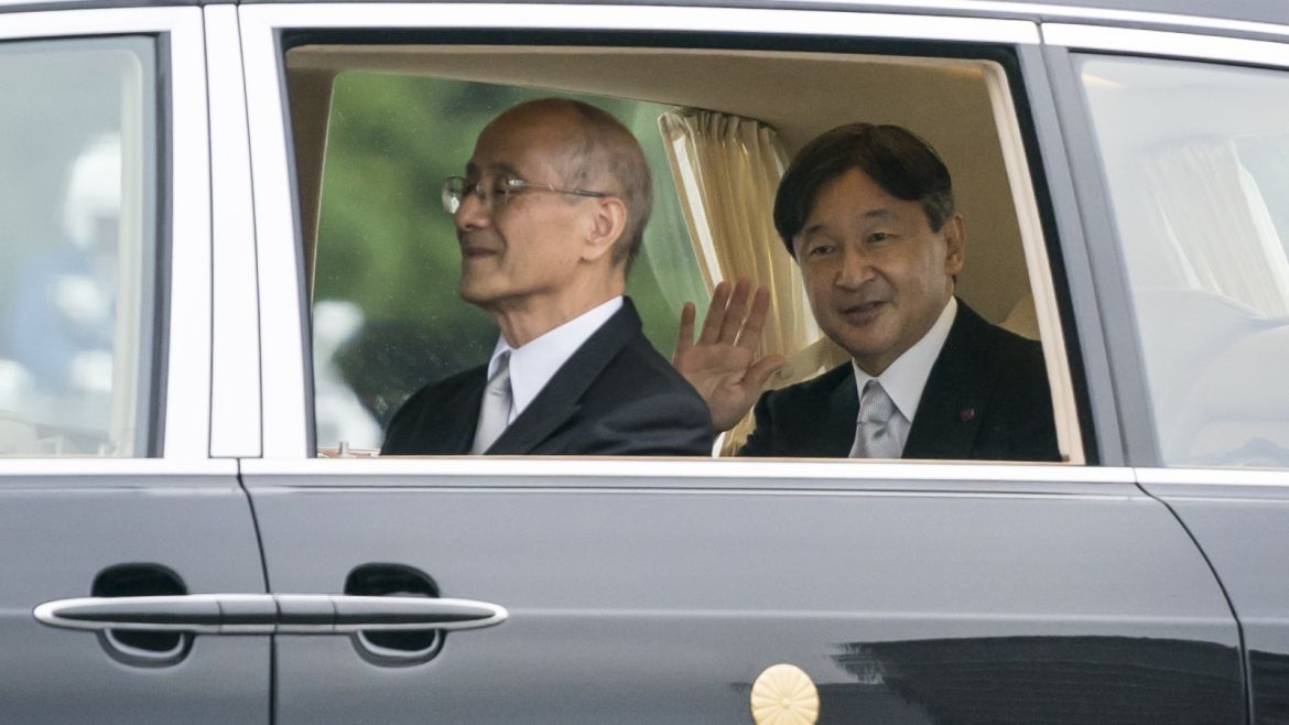 TOKYO, JAPAN - OCTOBER 22: Japan's Emperor Naruhito (R) waves as he leaves the Imperial Palace on October 22, 2019 in Tokyo, Japan. Emperor Naruhito proclaimed his enthronement today. (Photo by Tomohiro Ohsumi/Getty Images)