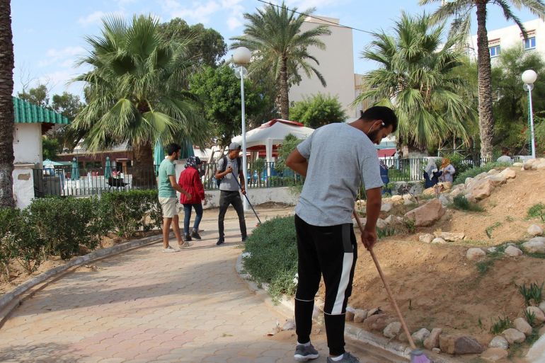 حملة نظافة في ولاية مدنين جنوب تونس