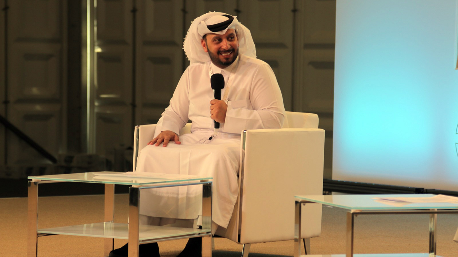 ‪حمد الفياض: قطر تقدم من خلال هذا المخيم خدمة لشباب العالم الإسلامي‬ (الجزيرة)