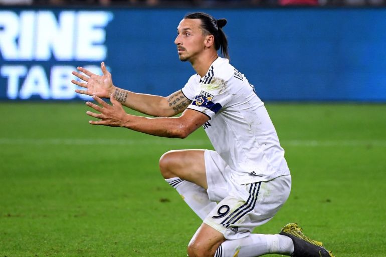 LOS ANGELES, CALIFORNIA - OCTOBER 24: Zlatan Ibrahimovic #9 of Los Angeles Galaxy reacts to the referee for a foul during a 5-3 LAFC win in the Western Conference Semifinals at Banc of California Stadium on October 24, 2019 in Los Angeles, California. Harry How/Getty Images/AFP== FOR NEWSPAPERS, INTERNET, TELCOS &amp; TELEVISION USE ONLY ==