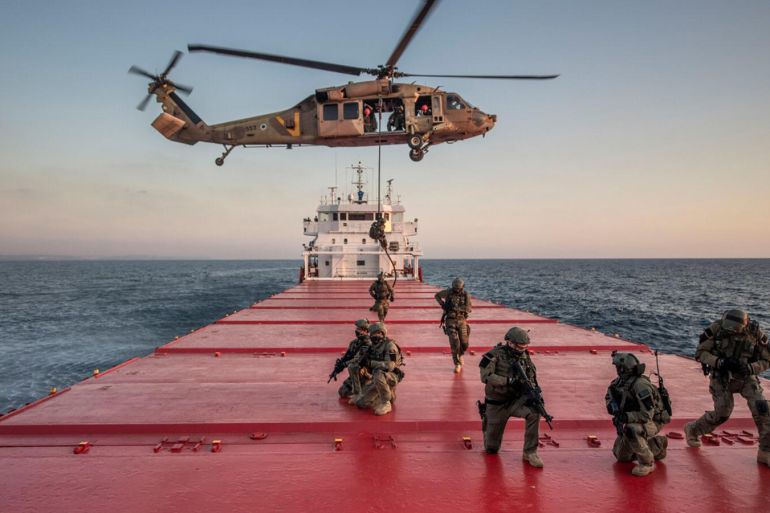 تمرين "نوفل روز" بين جيش الدفاع الإسرائيلي والجيش الأميركي، يحاكى التمرين سيناريوهات السيطرة على سفينة وإنقاذ قوات من "أرض العدو".