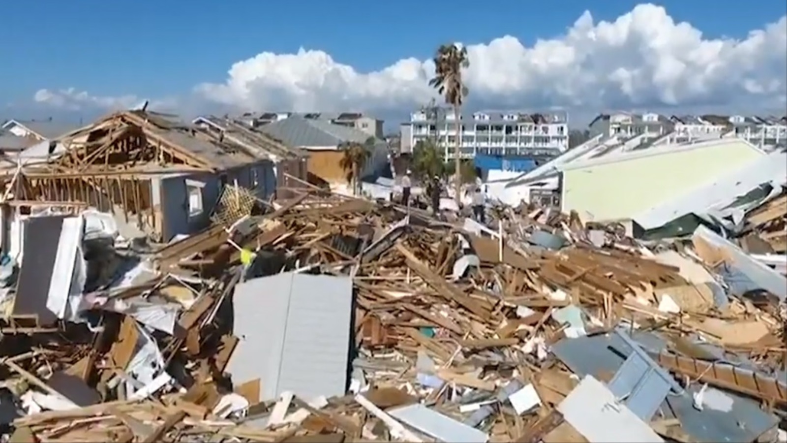 ‪الأضرار التي نتجت عن إعصار مايكل عام 2018‬ (ويكيميديا كومونز)