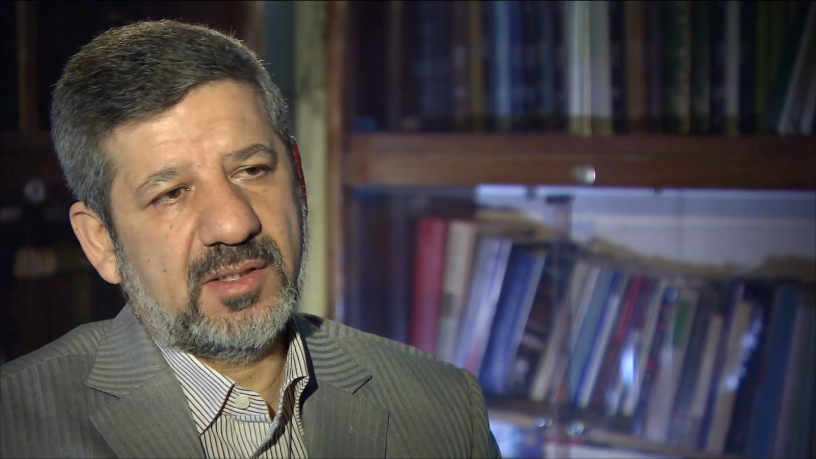 ‪حسين كنعاني مقدم: بناء على تجاربنا السابقة يمكن احتواء الاحتجاجات‬ (الجزيرة)