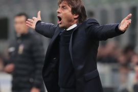 MILAN, ITALY - NOVEMBER 09: FC Internazionale coach Antonio Conte reacts during the Serie A match between FC Internazionale and Hellas Verona at Stadio Giuseppe Meazza on November 9, 2019 in Milan, Italy. (Photo by Emilio Andreoli/Getty Images)