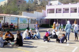 الطعام الصحي.. استثمار وأمل فلسطينيات بمقاصف المدارس
