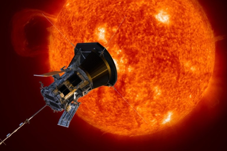 قبل عام طار مسبار باركر إلى أقرب نقطة من الشمس (ناسا)