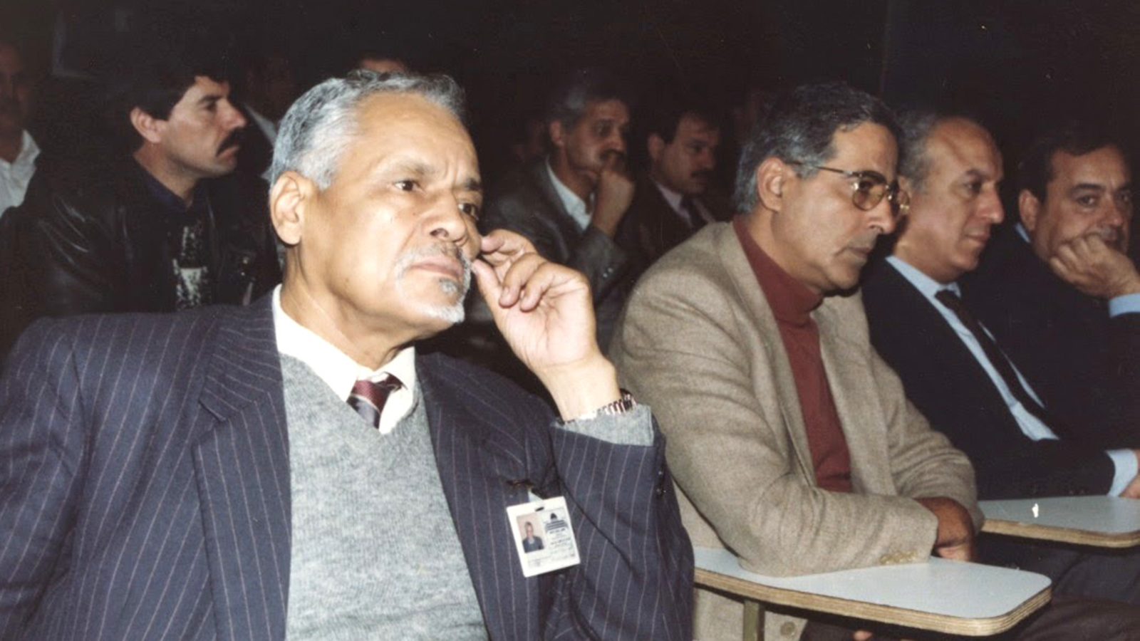 سعد الله في أحد الملتقيات العلمية حول تاريخ الحركة الوطنية في الجزائر (الجزيرة)