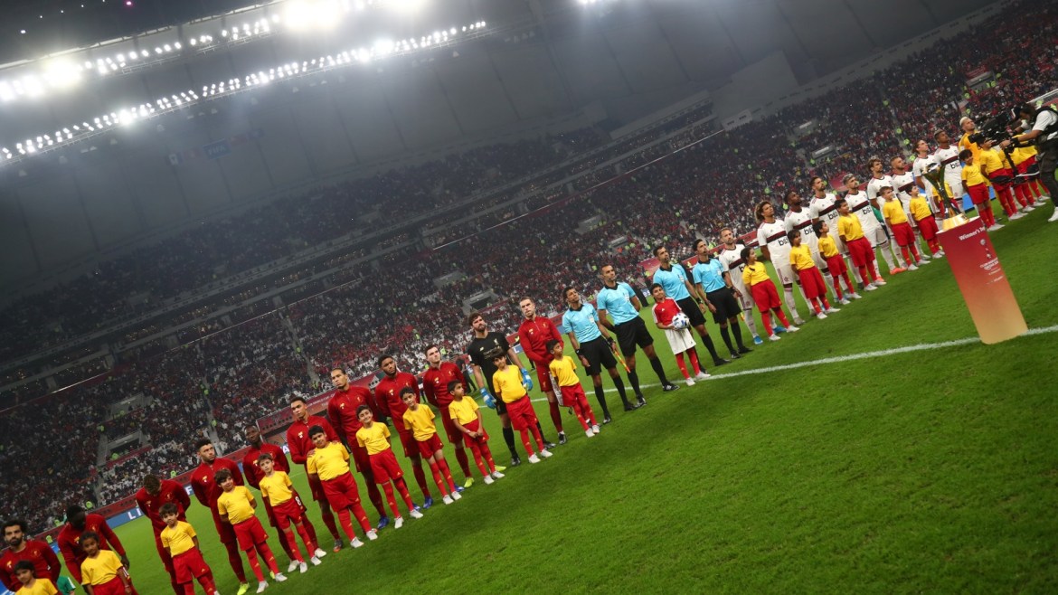 Soccer Football - Club World Cup - Final - Liverpool v Flamengo - Khalifa International Stadium, Doha, Qatar - December 21, 2019  The teams line up before the match    REUTERS/Ibraheem Al Omari