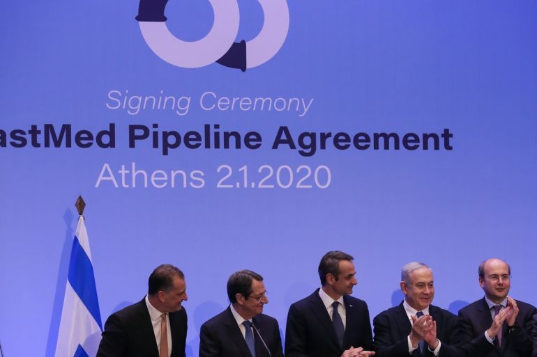 (from L to R) Cypriot Energy Minister Yiorgos Lakkotrypis, Cypriot President Nicos Anastasiades, Greek Prime Minister Kyriakos Mitsotakis and Israeli Prime Minister Benjamin Netanyahu, Greek Energy Minister Kostis Hatzidakis and Israeli Minister of Energy and Water Yuval Steinitz pose for a picture following the signing of a deal to build the EastMed subsea pipeline to carry natural gas from the eastern Mediterranean to Europe, at the Zappeion Hall in Athens, Greece, January 2, 2020. REUTERS/Alkis Konstantinidis