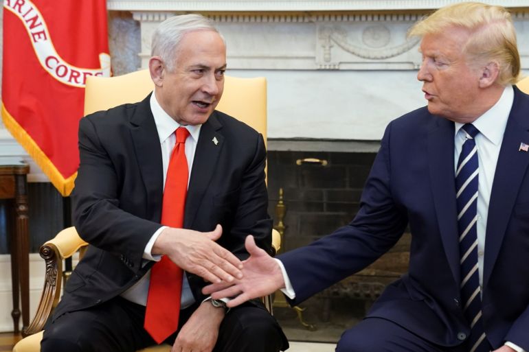 U.S. President Donald Trump meets with Israeli Prime Minister Benjamin Netanyahu in the Oval Office of the White House in Washington, U.S., January 27, 2020. REUTERS/Kevin Lamarque