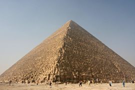 في أثناء بنائهم للأهرامات، راعى قدماء المصريين مواضع النجوم في السماء (ويكيبيديا)