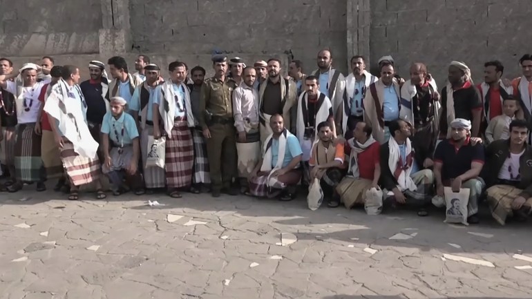 اليمن اتفاق الحكومة والحوثيين.. دلالات العملية الأوسع لتبادل أسرى بينهم أجانب