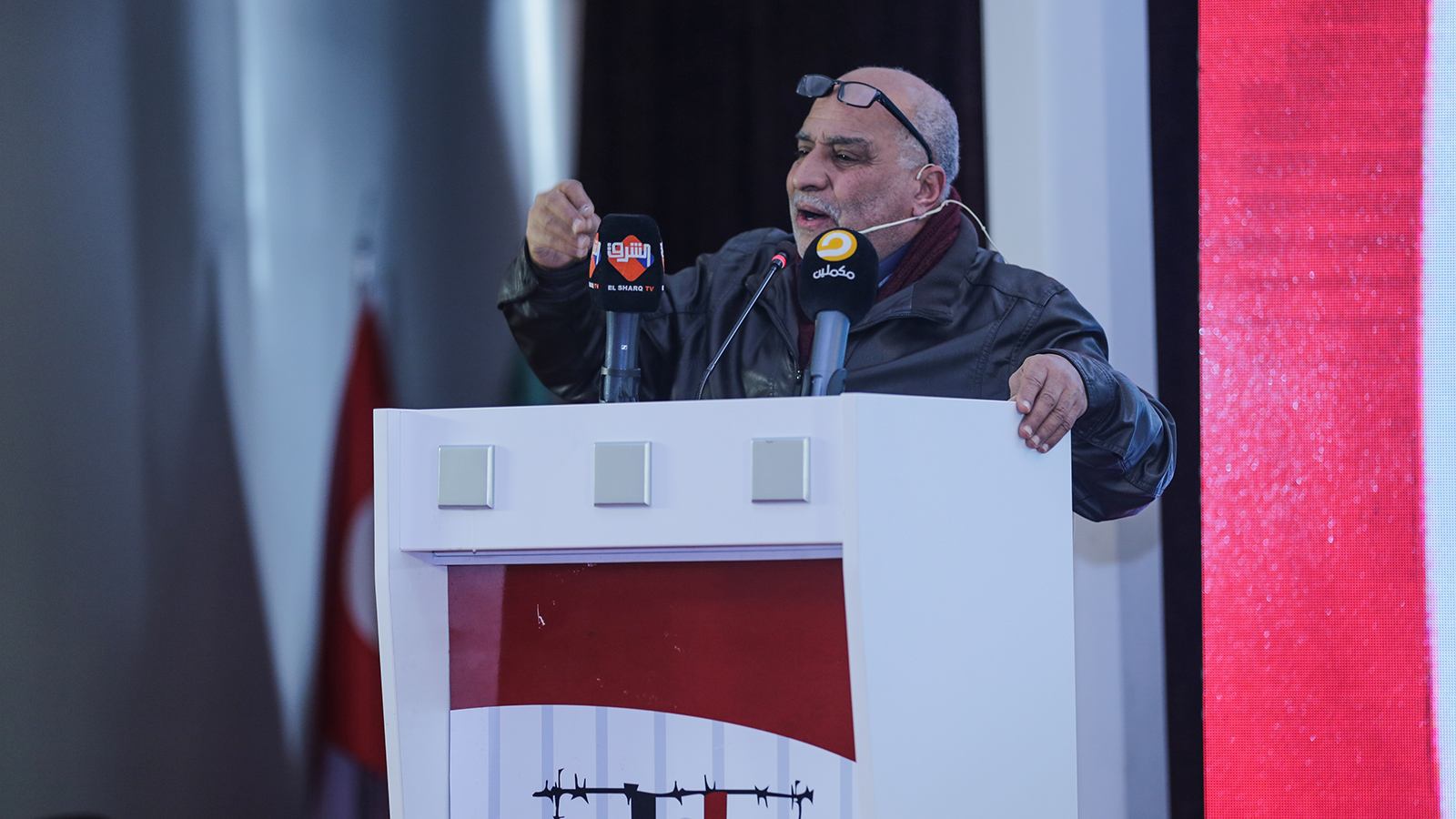 ‪صلاح مدني: لن يأتي النصر إلا بالتوحد وإزالة الخلافات السياسية بين المعارضين المصريين‬ (الجزيرة)