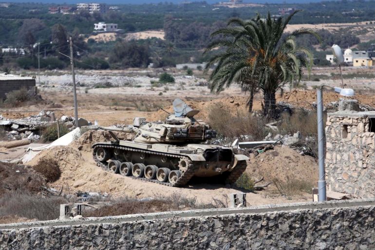 دبابة مصرية الجيش المصري رفح غزة سيناء