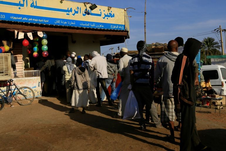 Customers queue to buy bread at a bakery in Khartoum, Sudan February 19, 2020. Picture taken February 19, 2020. REUTERS/Mohamed Nureldin Abdallah