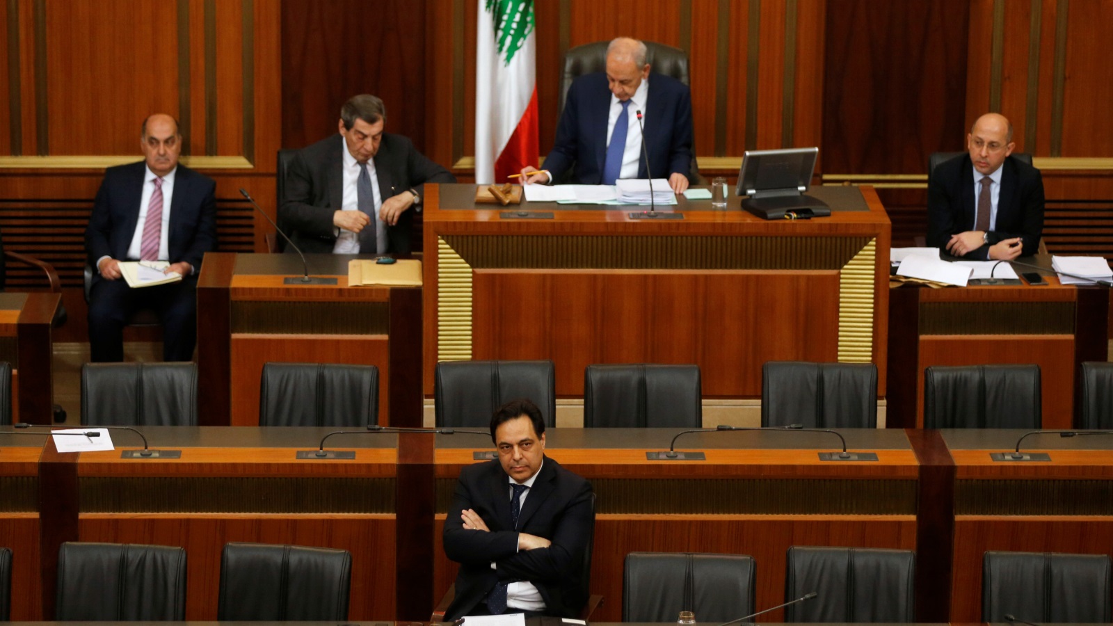 حسان دياب تعهد بجملة إصلاحات (رويترز)