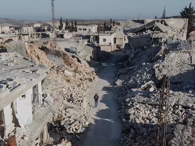 الجزيرة ترصد مشاهد الدمار بريفي إدلب وحلب جراء القصف المتواصل