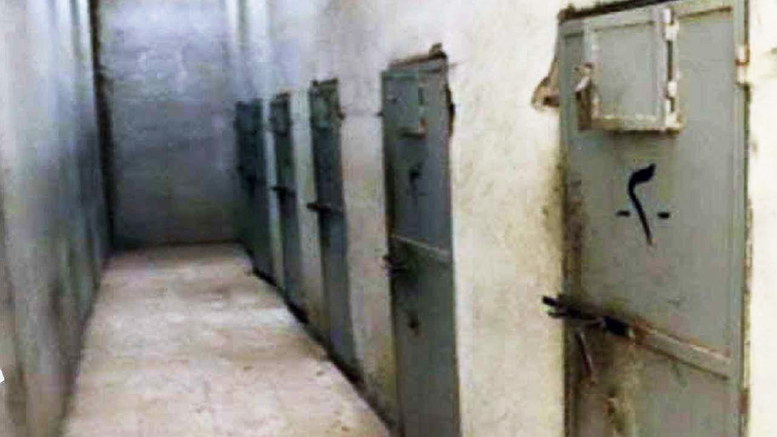 ‪(مواقع التواصل)‬ زنازين السجون المصرية تفتقد لكثير من الاشتراطات الإنسانية 