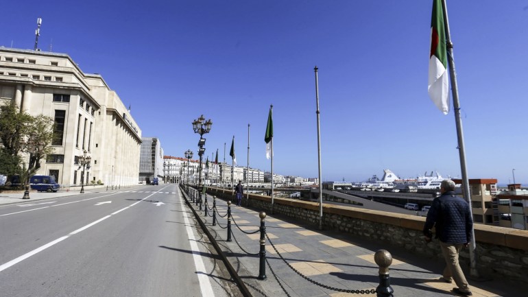 Coronavirus precautions in Algeria- - ALGIERS, ALGERIA - APRIL 4: A view of a deserted street after a curfew as part of coronavirus (COVID-19) precautions in Algiers, Algeria on April 4, 2020. Algeria imposed a curfew in ten provinces to limit the spread of the coronavirus.