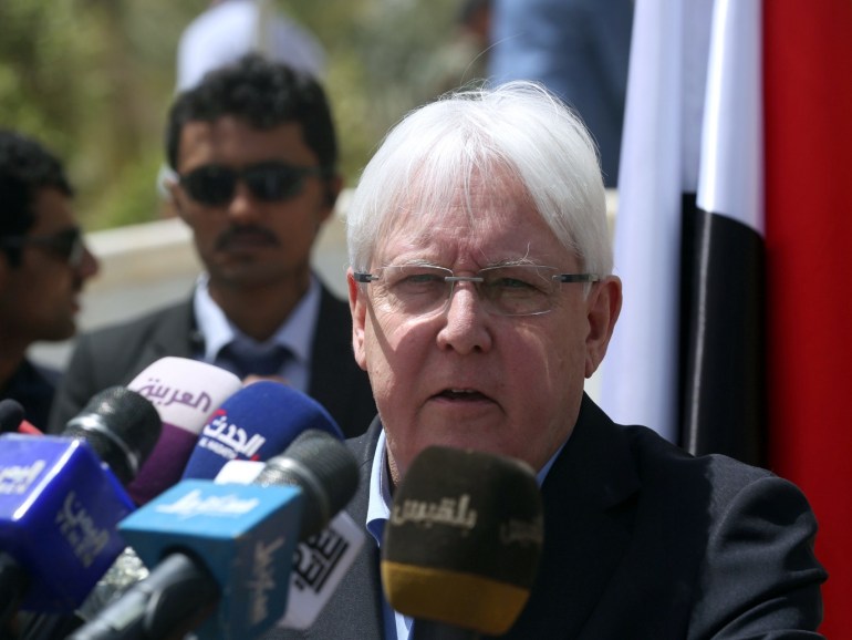 United Nations Special Envoy to Yemen Martin Griffiths, speaks during news conference, in Marib, Yemen March 7, 2020. REUTERS/Ali Owidha (رويترز)