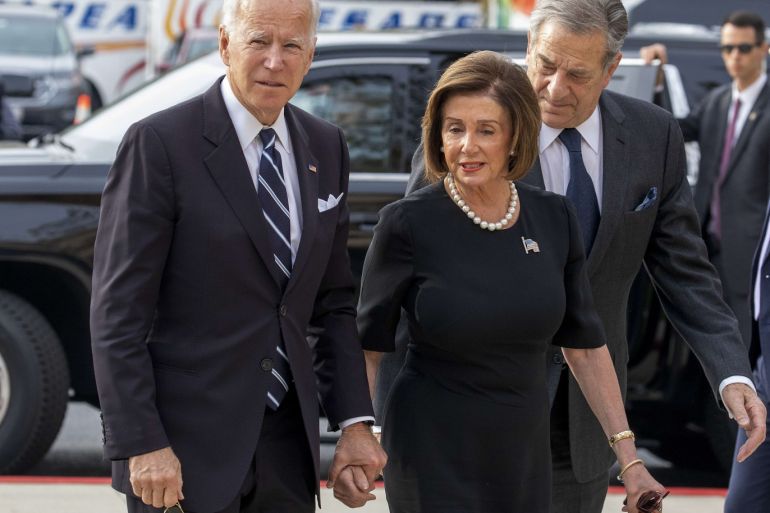 BALTIMORE, MARYLAND - OCTOBER 25: Democratic Presidential candidate, former Vice President Joe Biden, Speaker of the House Nancy Pelosi (D-CA) and Paul Pelosi arrive for the funeral of Rep. Elijah Cummings at New Psalmist Baptist Church on October 25, 2019 in Baltimore, Maryland. A sharecroppers son who rose to become a civil rights champion and the chairman of the powerful House Oversight and Government Reform Committee, Cummings died last week of complications from longstanding health problems. Tasos Katopodis/Getty Images/AFP== FOR NEWSPAPERS, INTERNET, TELCOS & TELEVISION USE ONLY ==