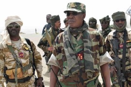 الرئيس التشادي إدريس ديبي يقود قوات بلاده في معركة ضد بوكوحرام