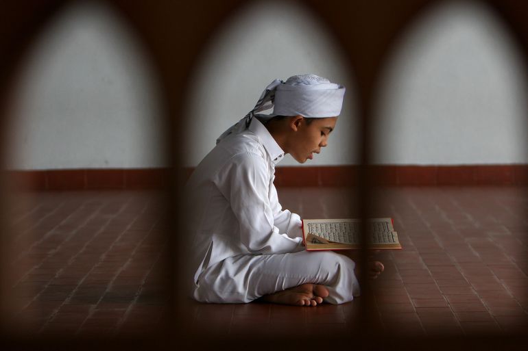 تهيئة الطفل على الصلاة والصوم في شهر رمضان