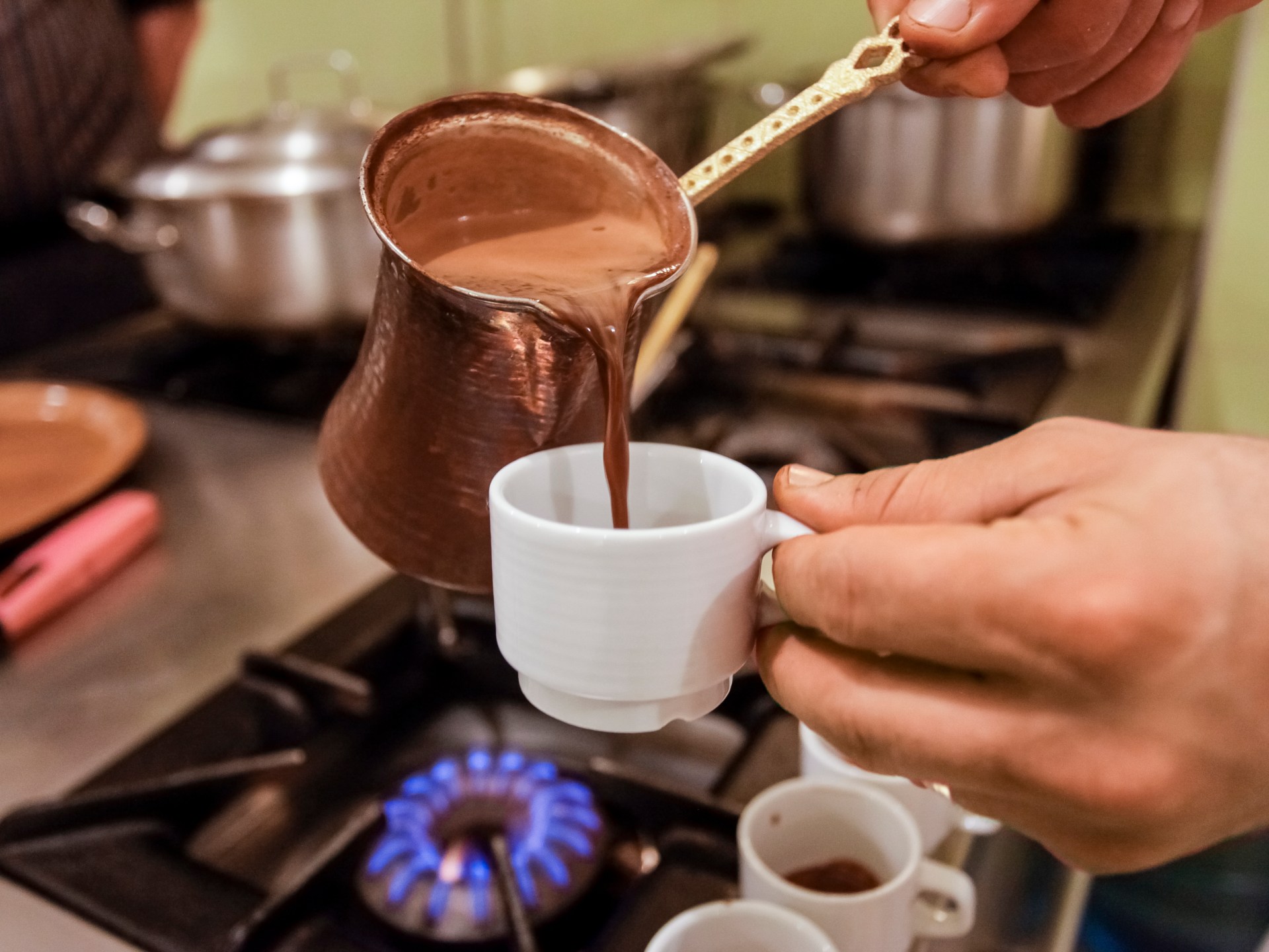 تثاءب الإيمان ارشد  كيف تحضر القهوة التركية المثالية؟ | منوعات | الجزيرة نت