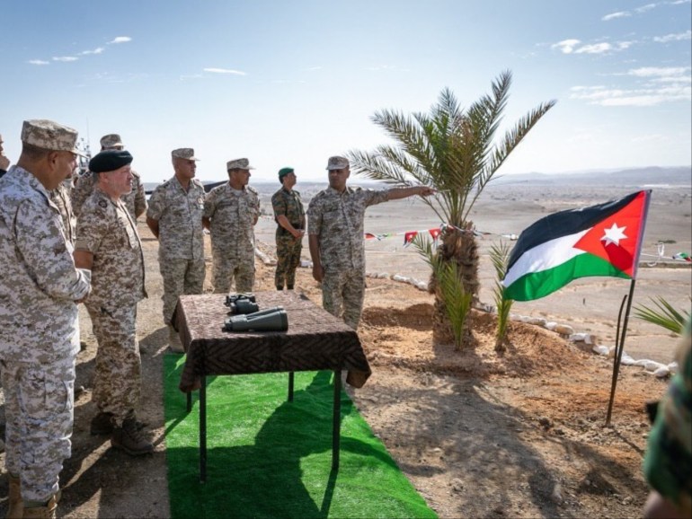 العاهل الأردني حذر من صدام مع إسرائيل في حال أقدمت على ضم أراض في الضفة الغربية وغور الأردن