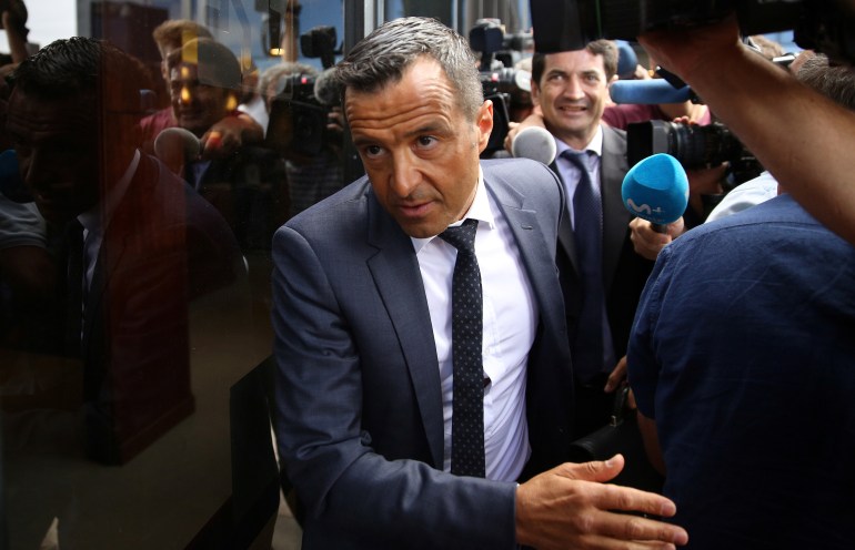 Soccer agent Jorge Mendes arrives to court in Pozuelo de Alarcon outside Madrid (رويترز)