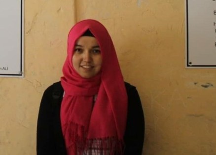 الطالبة صبح نور عمر جاه - إحدى فتيات الأيغور في تركيا (الجزيرة)