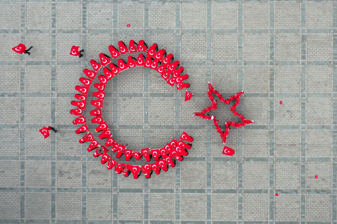 Choreography show to mark "July 15" in Istanbul