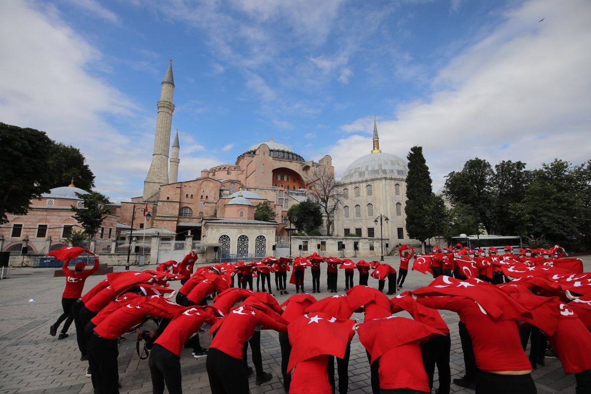 Choreography show to mark "July 15" in Hagia Sophia Square
