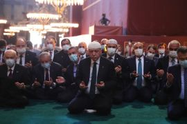 Turkey: Hagia Sophia Mosque sees 1st prayers in 86 years