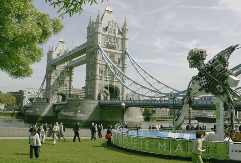 Giant Recycled Waste Sculpture Unveiled In London