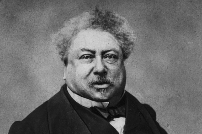 Writer Alexandre Dumas (1802 - 1870), author of 'The Three Musketeers' and known as Dumas 'pere'. (Photo by London Stereoscopic Company/Getty Images)