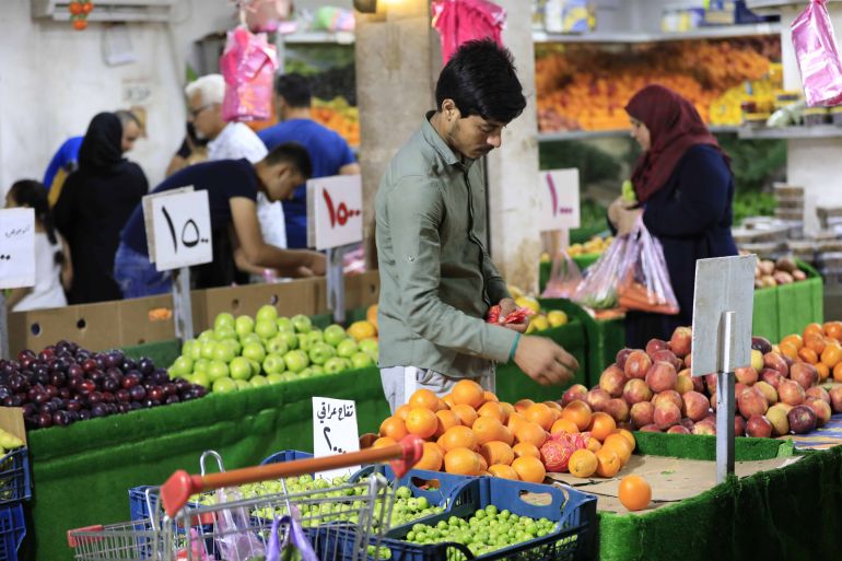 الأردن ومصر يساهمان في أغراق البضائع داخل السوق العراقية "الجزيرة نت"