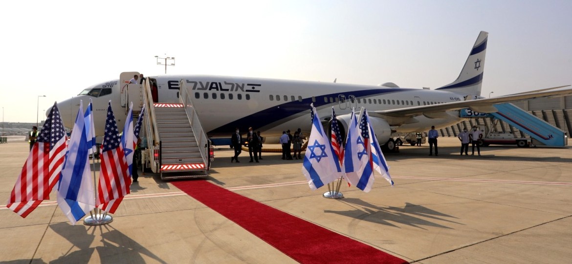 First Israeli flight flies to UAE via Saudi airspace