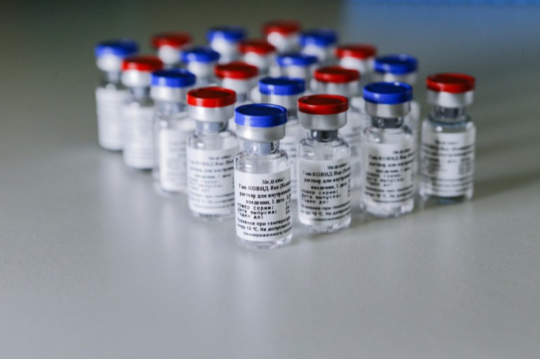 اللقاح الروسي لفيروس كورونا المستجد "سبوتنيك في" Sputnik-V,، المصدر : مركز غاماليا الوطني لأبحاث علوم الأوبئة والأحياء الدقيقة والصندوق الروسي للاستثمار المباشر، من الموقع الرسمي للقاح