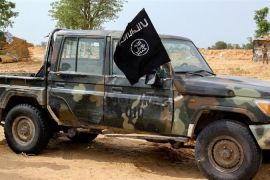عربة لمسلحين تابعين لتنظيم الدولة بإحدى مناطق نيجيريا