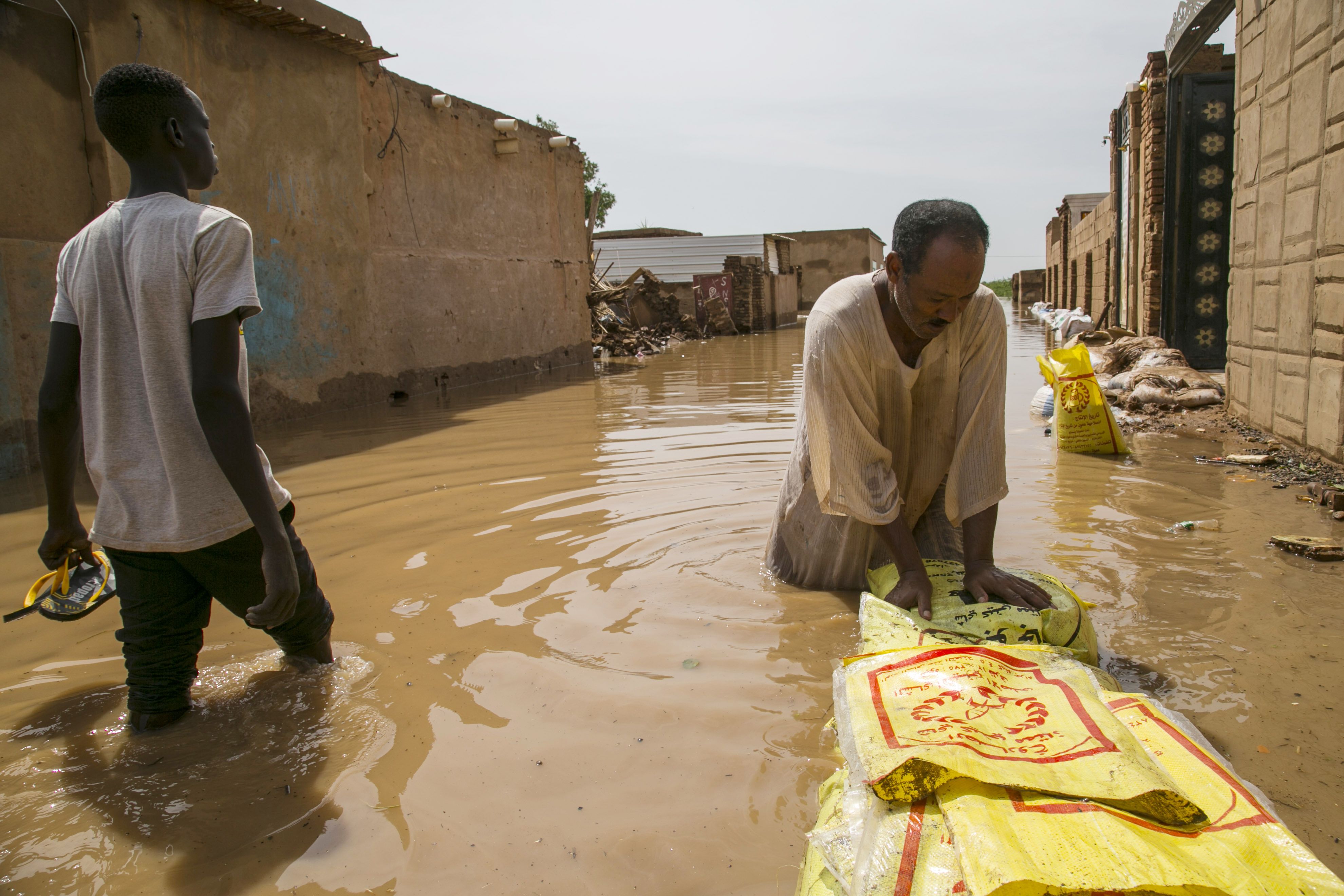 Heavy rain hits Sudan