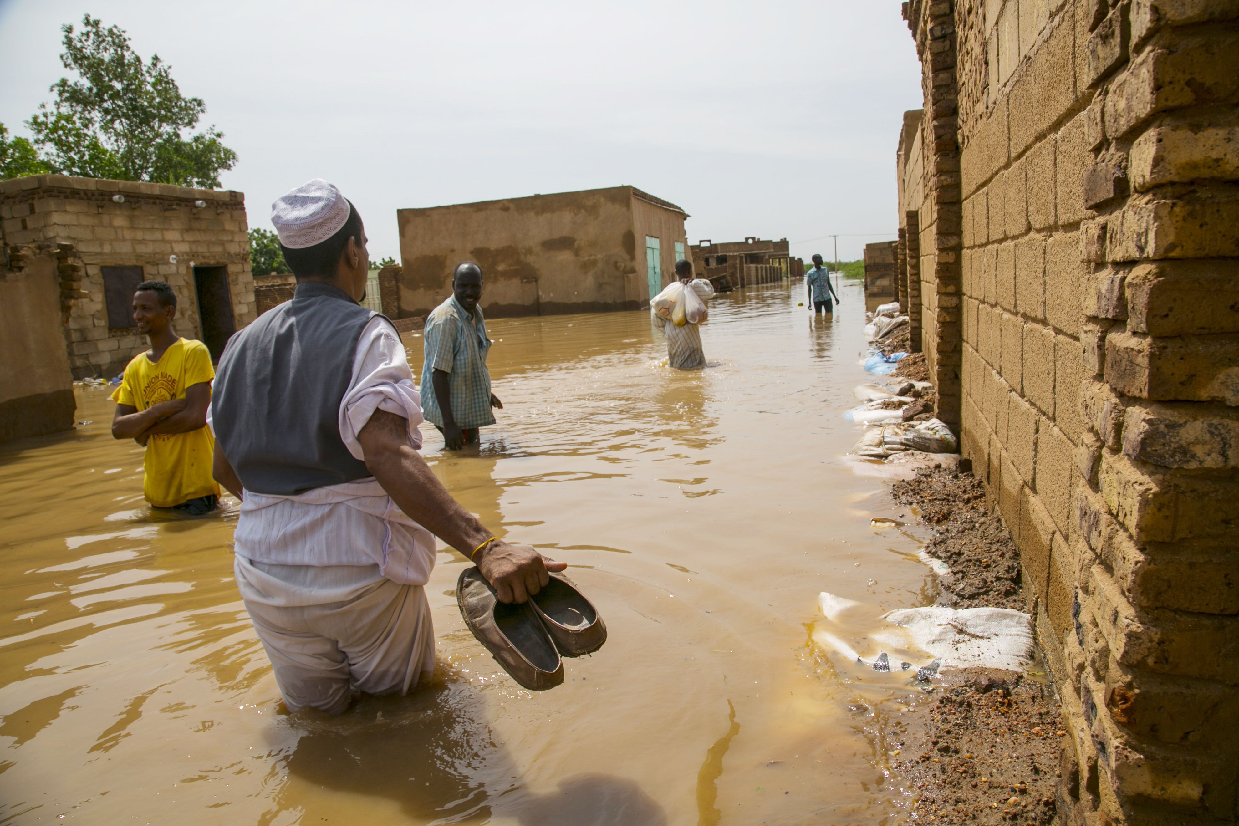 Heavy rain hits Sudan