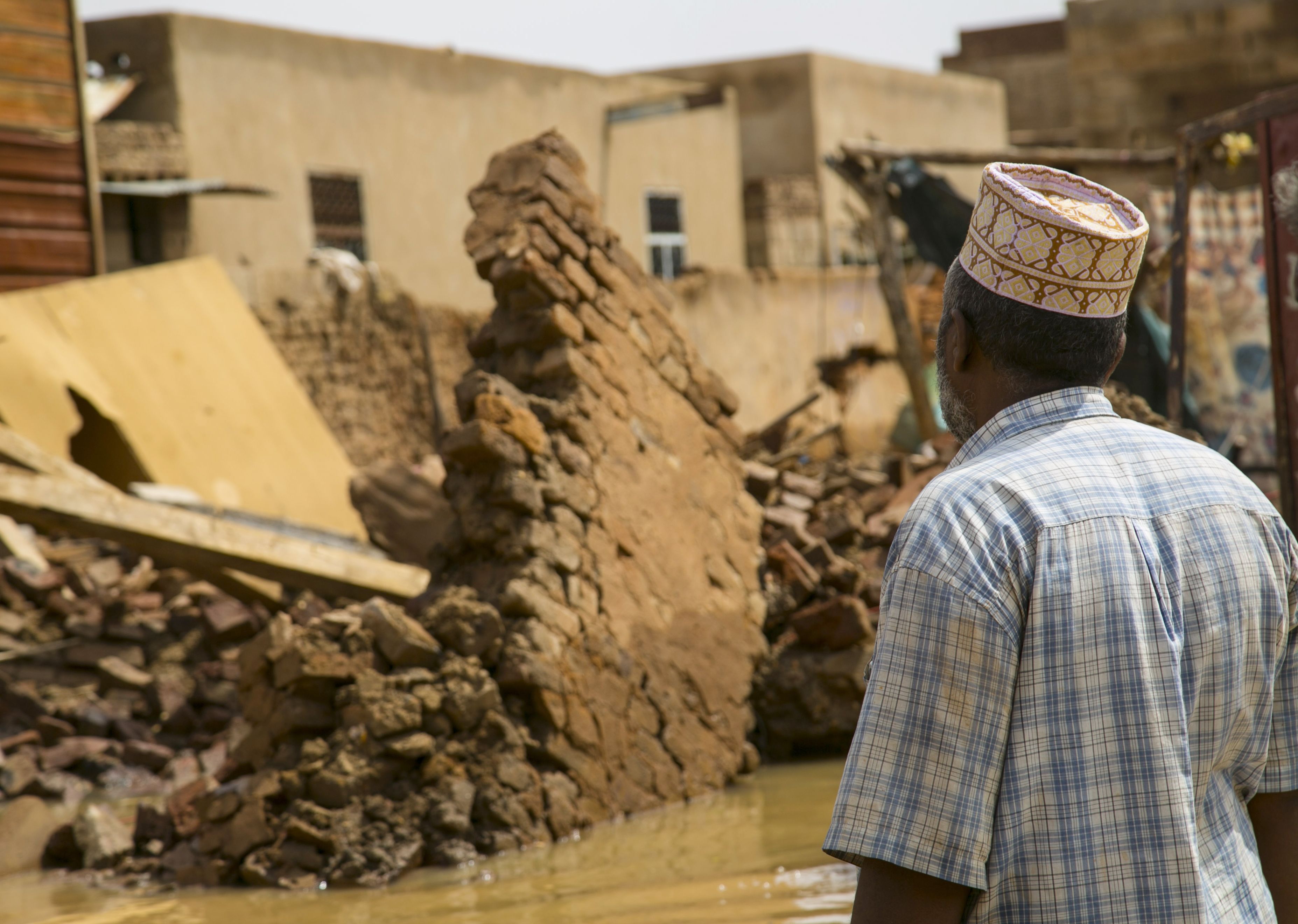 Heavy rain hits Sudan